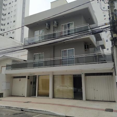 Apartamento No Centro - 1 Balneário Camboriú Zewnętrze zdjęcie